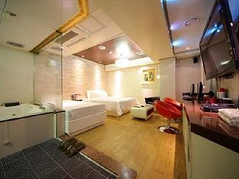 Louis Hotel Seongnam Dış mekan fotoğraf